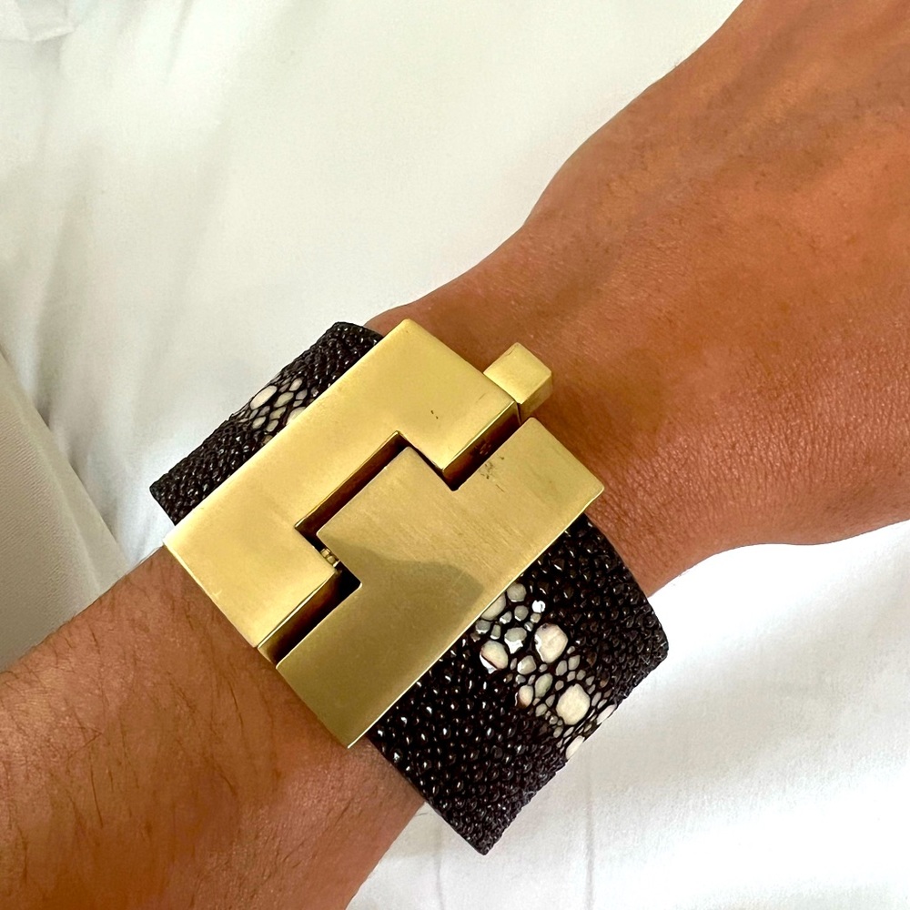 Leighelena genuine stingray jigsaw cuff.